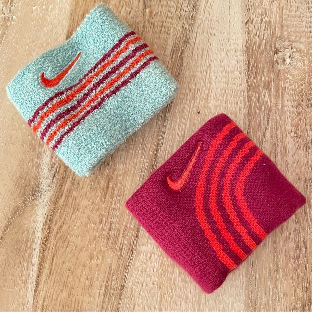 NWT Nike Timing Cuff Set of 2 Blue & Purple - Picture 2 of 15